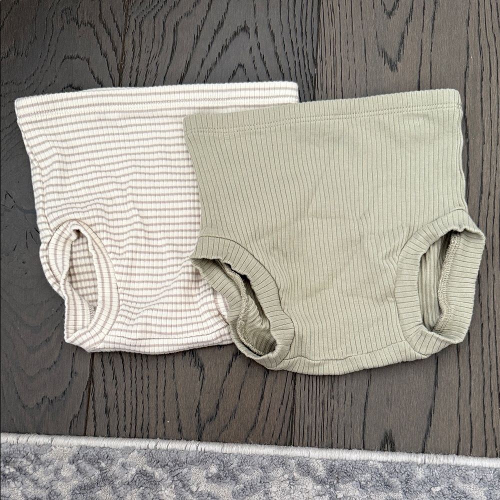 Quincy Mae Ribbed Diaper Covers - Cream and Green